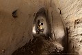 Ce souterrain-refuge est creusé sous le cimetière entourant une église. Les différentes galeries desservent au total huit salles (Agenais, France). [1440N035 © Jérôme et Laurent Triolet/www.mondesouterrain.fr] Agenais 
 Lot-et-Garonne 
 Moyen Age 
 fortification 
 monument 
 patrimoine 
 souterrain 
 souterrain-refuge 
 église 