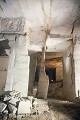 Le rôle de cette fine colonne haute de 8 m semble plutôt symbolique,  carrière abandonnée (environs de Cognac, France). Charente 
 Cognac 
 carrière 
 pilier 
